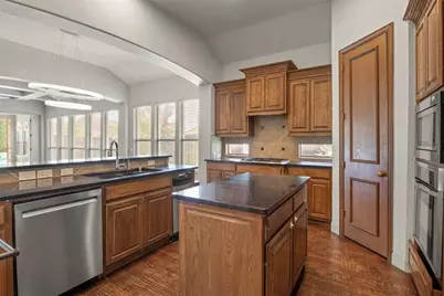 6811 San Fernando, Irving, TX 75039 - Photo 8