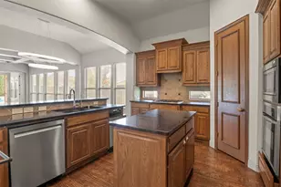 6811 San Fernando, Irving, TX 75039 - Photo 8