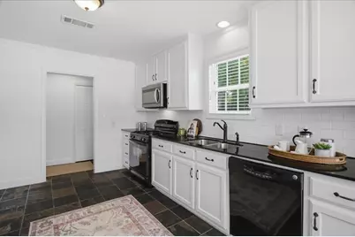 2721 Benbrook Boulevard, Fort Worth, TX 76109 - Photo 12