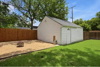 2721 Benbrook Boulevard, Fort Worth, TX 76109 - Photo 18