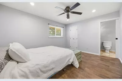 2955 Country Place Circle, Carrollton, TX 75006 - Photo 16