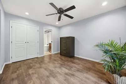 2955 Country Place Circle, Carrollton, TX 75006 - Photo 20