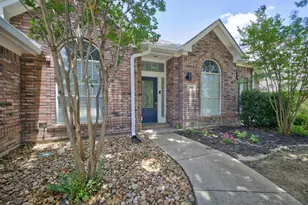 2017 Melissa Diane St, Mansfield, TX 76063 - Photo 4