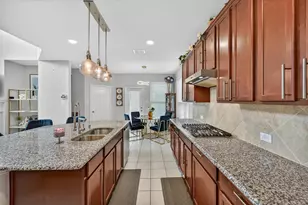 7213 Willow Thorne Dr, Little Elm, TX 76227 - Photo 12