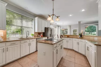 3520 Stone Creek Lane S, Fort Worth, TX 76137 - Photo 14