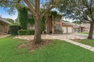 3520 Stone Creek Ln S, Fort Worth, TX 76137 - Photo 2