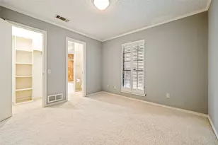 10931 Marsh Ln, Dallas, TX 75229 - Photo 18