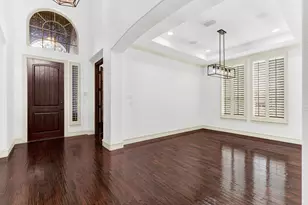 4604 Golden Mew Dr, Carrollton, TX 75010 - Photo 6