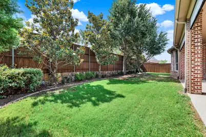 4604 Golden Mew Drive, Carrollton, TX 75010 - Photo 34