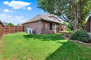 4604 Golden Mew Dr, Carrollton, TX 75010 - Photo 36