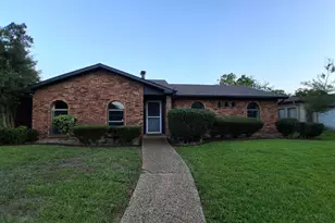 1334 Paris Dr, Garland, TX 75040 - Photo 1