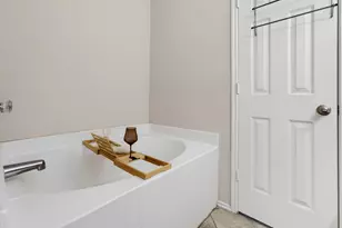 5053 Village Stone Ct, Fort Worth, TX 76179 - Photo 22