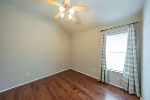 8249 Fall Crest Dr, Fort Worth, TX 76053 - Photo 20
