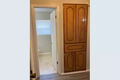 806 Phillips Drive, Ennis, TX 75119 - Photo 28