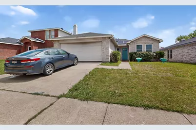 212 Crystalwood Drive, Mesquite, TX 75149 - Photo 6