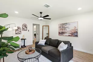 420 W Anita St, Sherman, TX 75092 - Photo 4