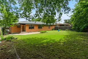 420 W Anita St, Sherman, TX 75092 - Photo 22
