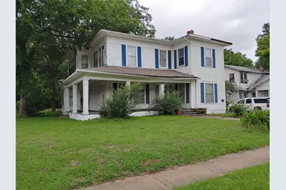 431 Fitzhugh Avenue, Paris, TX 75460 - Photo 1