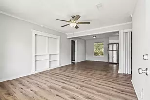 810 S Western Hls Dr, Howe, TX 75459 - Photo 2