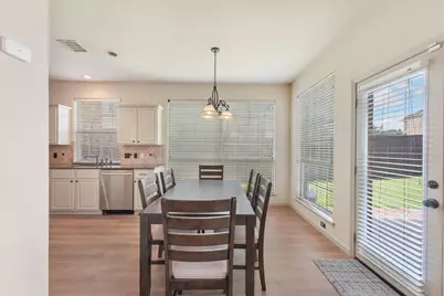 6817 Lake Meadow Lane, Sachse, TX 75048 - Photo 6