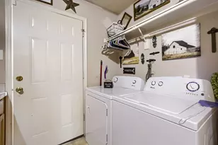 11617 Spence Ln, Balch Springs, TX 75180 - Photo 12