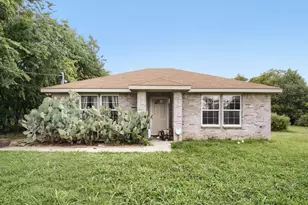 11617 Spence Ln, Balch Springs, TX 75180 - Photo 1