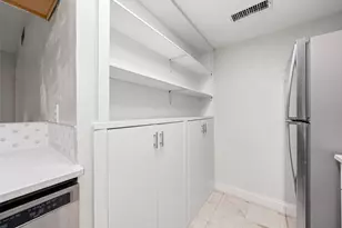 12824 Midway Rd, Dallas, TX 75244 - Photo 16