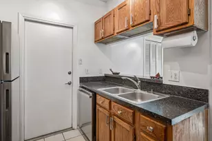 5616 Preston Oaks Rd, Dallas, TX 75254 - Photo 10