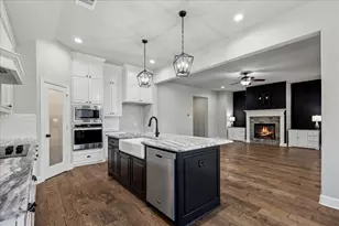 541 Harvest Grove Dr, Waxahachie, TX 75165 - Photo 10