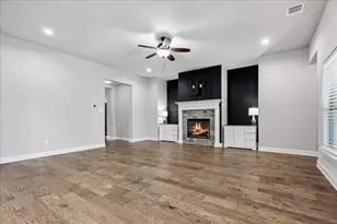 541 Harvest Grove Dr, Waxahachie, TX 75165 - Photo 8