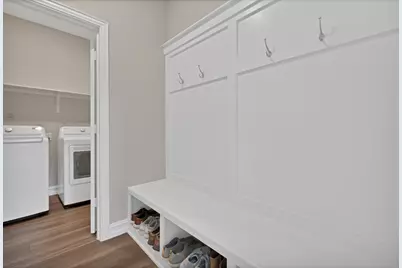 758 Creekwater Lane, Garland, TX 75043 - Photo 16