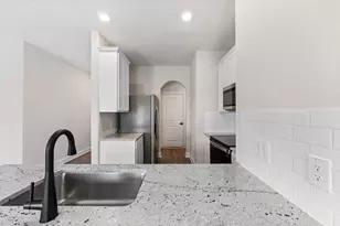 905 Cedar St, Hutchins, TX 75141 - Photo 2