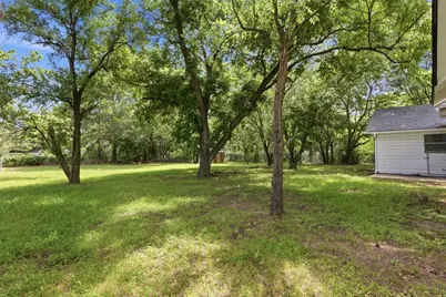 630 E Acheson Street, Denison, TX 75021 - Photo 22