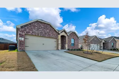 537 Robinson Way, Fate, TX 75189 - Photo 2