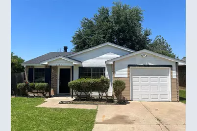 2101 Pennington Drive, Arlington, TX 76014 - Photo 1