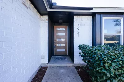 3921 Teaberry Lane, Fort Worth, TX 76133 - Photo 2