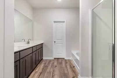4221 Lava Forest Drive, Dallas, TX 75241 - Photo 8