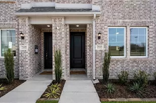 5709 Lakeview Dr, Watauga, TX 76148 - Photo 2