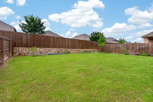10616 Breezeway Dr, Aubrey, TX 76227 - Photo 38