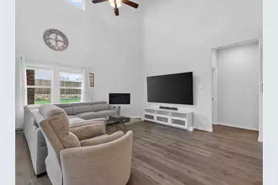 10616 Breezeway Drive, Aubrey, TX 76227 - Photo 16