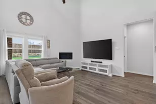 10616 Breezeway Dr, Aubrey, TX 76227 - Photo 16