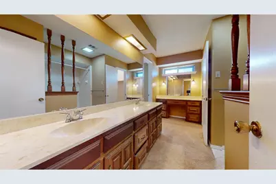 1926 Camden Way, Carrollton, TX 75007 - Photo 18