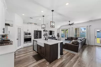7004 Trailhead Street, Little Elm, TX 76227 - Photo 6