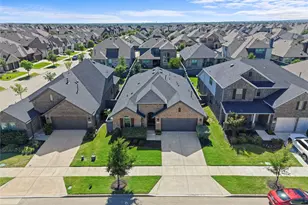 7004 Trailhead St, Little Elm, TX 76227 - Photo 32