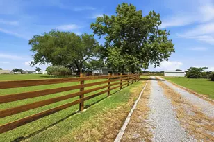 59 Noland Rd, Whitesboro, TX 76273 - Photo 18