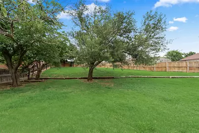 1732 Delaford Court, Carrollton, TX 75007 - Photo 28