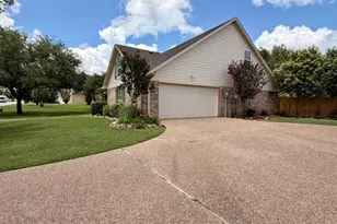 395 Hawkins, Robinson, TX 76706 - Photo 4
