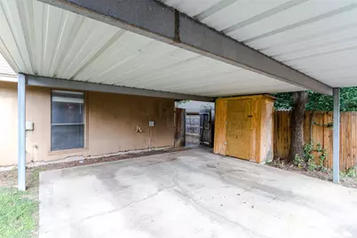 2301 Kingsford Court, Arlington, TX 76017 - Photo 24