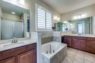 7340 Beranger Dr, Irving, TX 75063 - Photo 16
