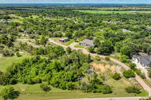 331 Tanglewood Dr, Weatherford, TX 76087 - Photo 36